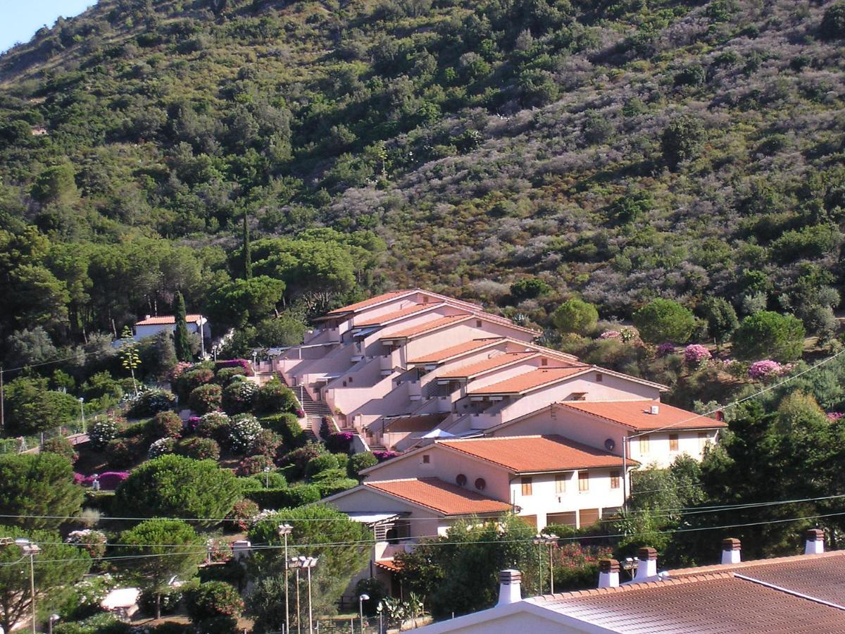 Appartamento Locazione Turistica Cala Rossa-1 Nisporto Esterno foto